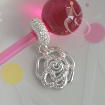 Berloque Flor Cravejada Vazada - Prata