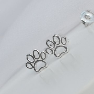 Brinco Patinha Lisa - Prata