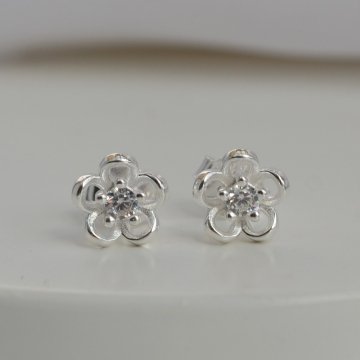 Brinco Sakura Vazada Miolo  Zircnia- Prata