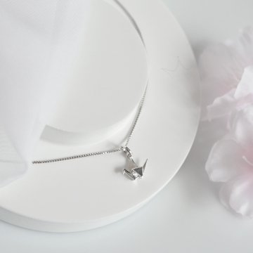 Colar Origami Tsuru 3D- Prata