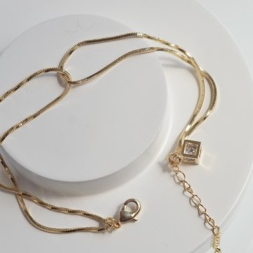 Pulseira White Sakura Dupla Cubo Japones - Semijoias