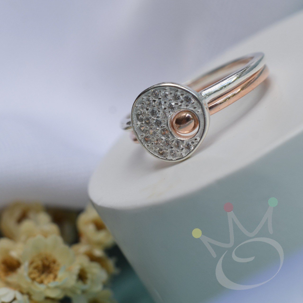 Anel Composio Cravejado com Ros Gold Circulo M - Prata