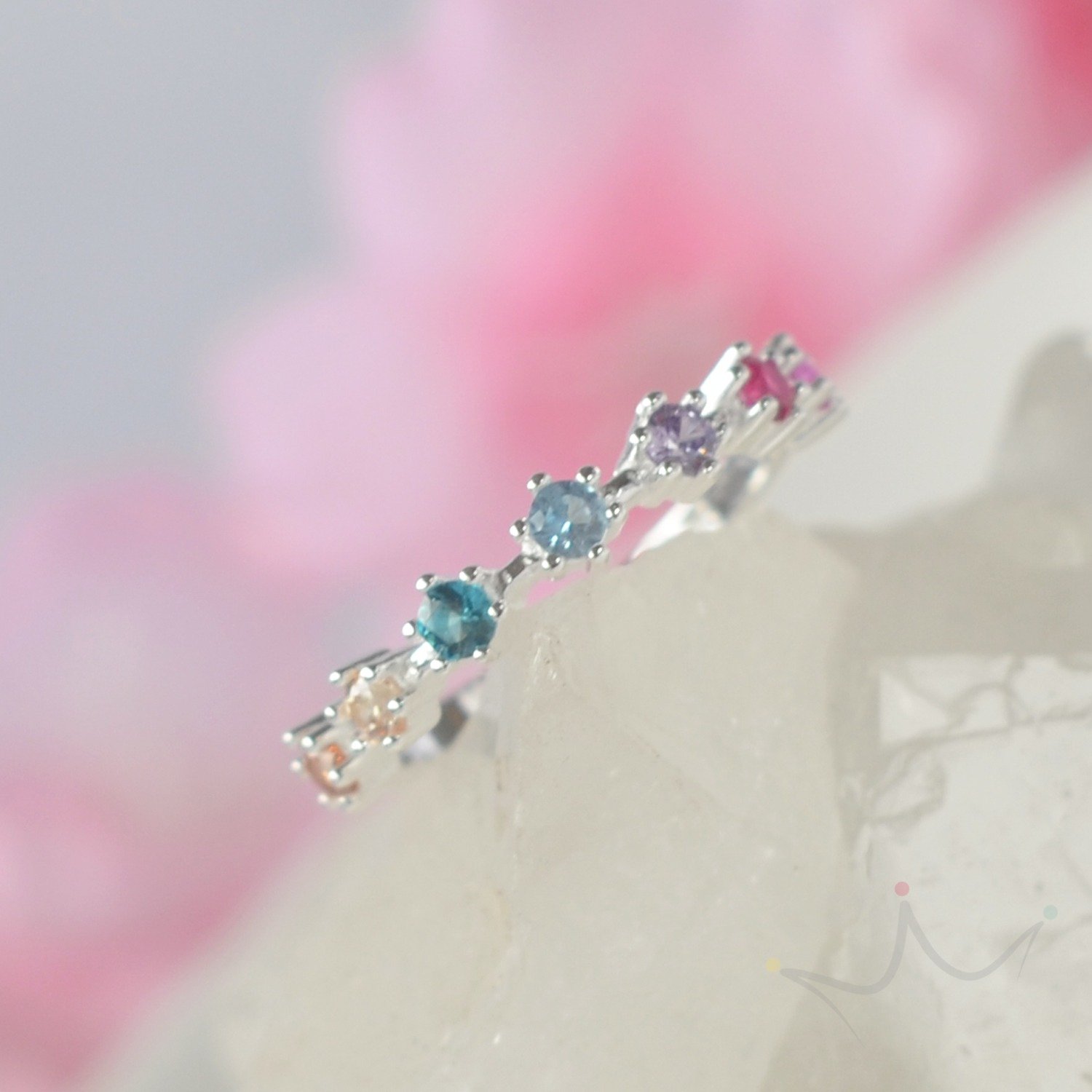 Anel Meia Aliana Cravejada Colorida Espaada - Prata