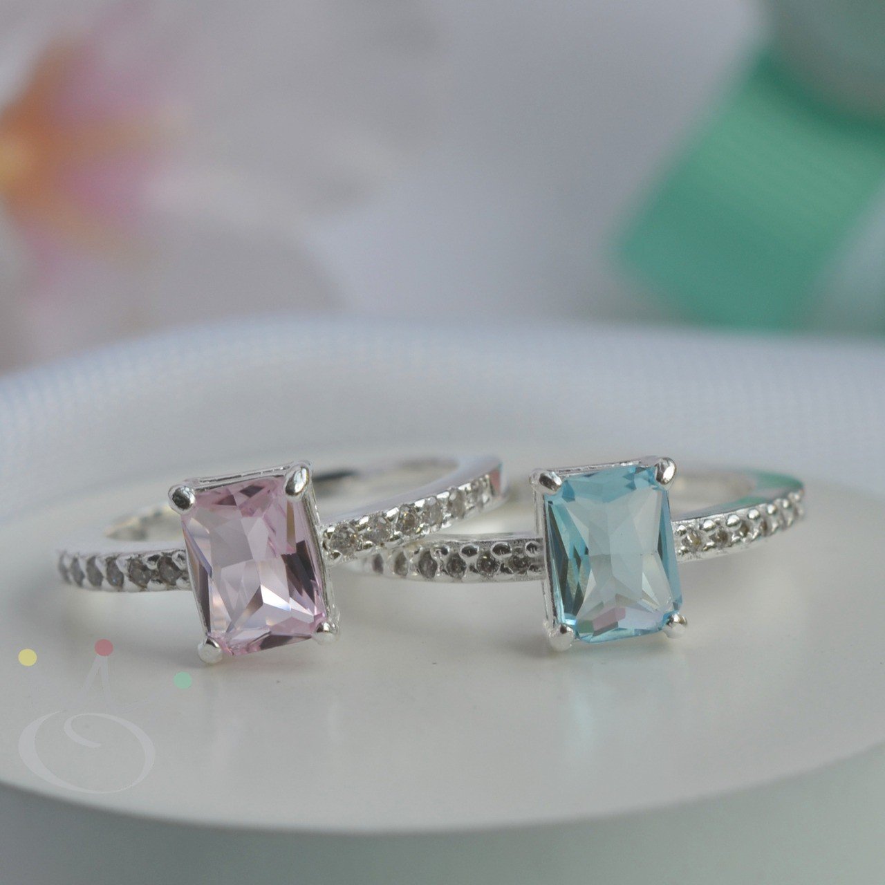 Anel Meia Aliança Solitário Retangular - Prata Anel Meia Aliança Solitário Retangular - Prata