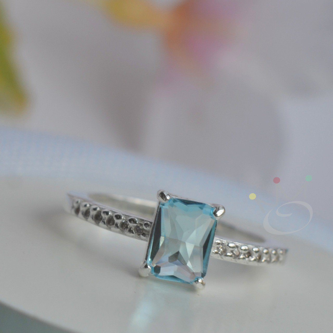 Anel Meia Aliança Solitário Retangular - Prata Anel Meia Aliança Solitário Retangular - Prata