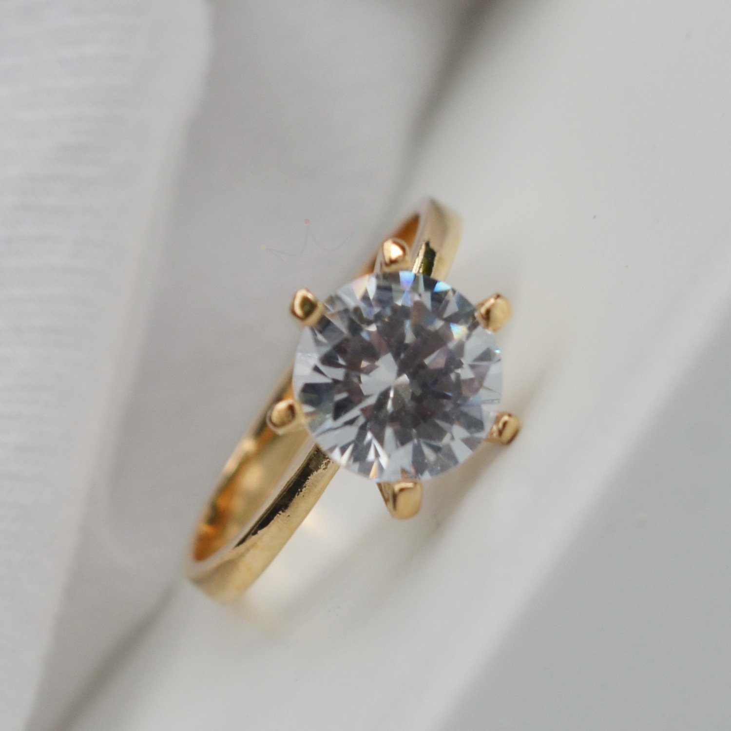 Anel Solitário Zircônia G - Semijoia Anel Solitário Zircônia G - Semijoia