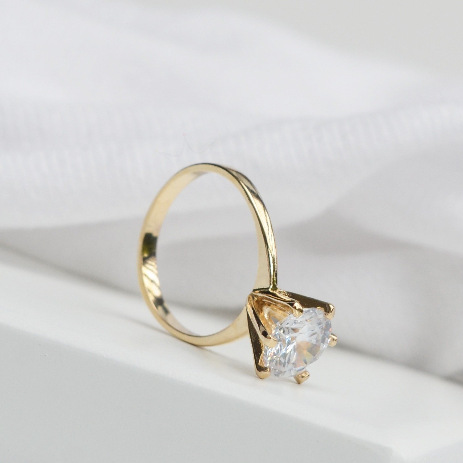 Anel Solitário Zircônia G - Semijoia Anel Solitário Zircônia G - Semijoia