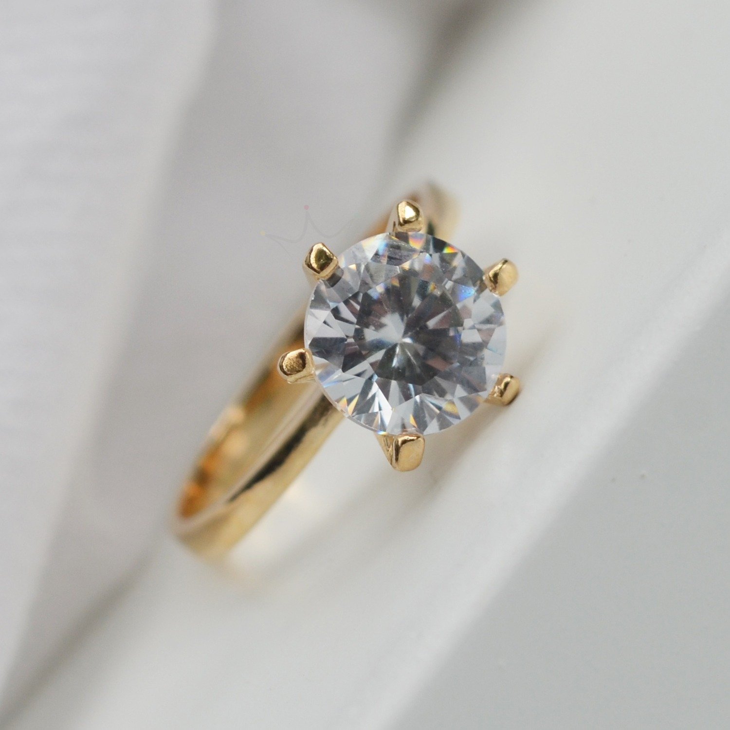 Anel Solitário Zircônia G - Semijoia Anel Solitário Zircônia G - Semijoia