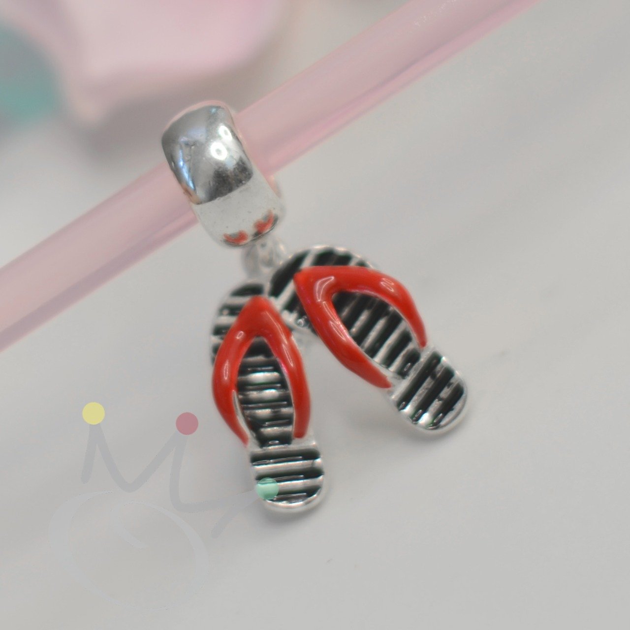 Berloque Chinelos - Prata Berloque Chinelos - Prata