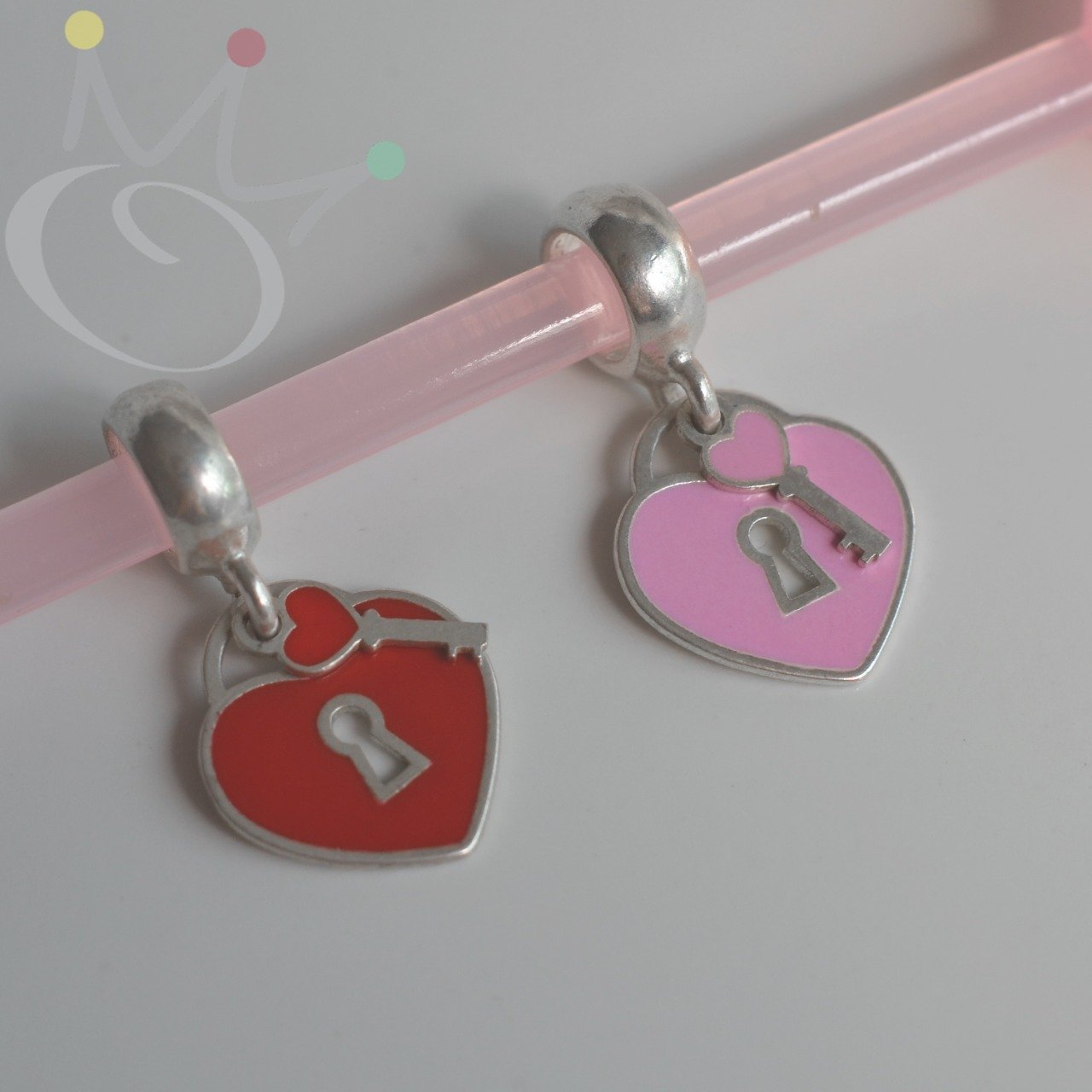 Berloque Corao Chave fechadura Cores - Prata