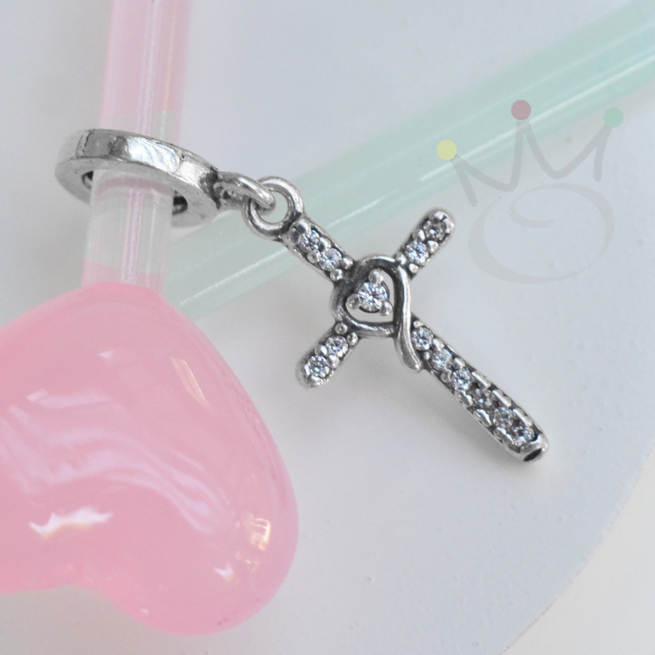 Berloque Cruz de Cristo - Prata Berloque Cruz de Cristo - Prata