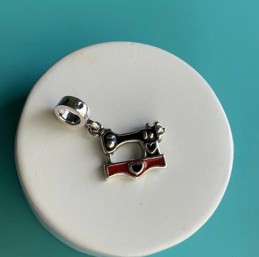 Berloque Maquina de Costura - Prata Berloque Maquina de Costura - Prata