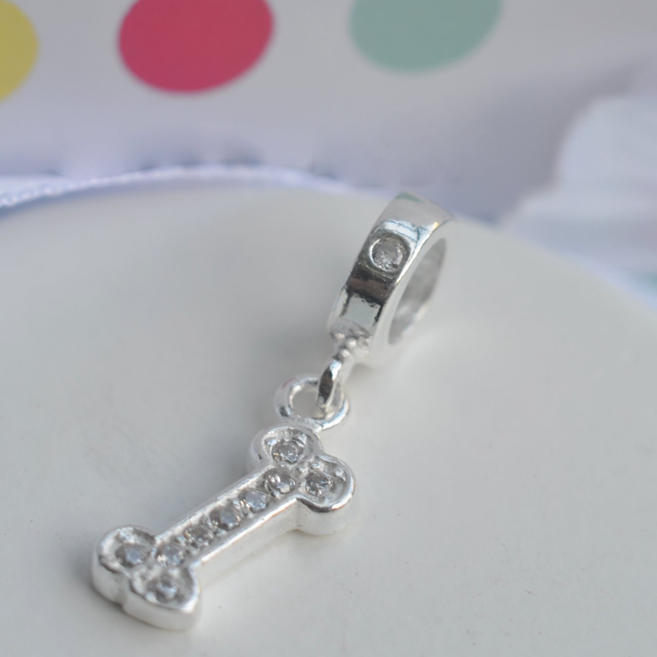 Berloque Osso Cravejado - Prata Berloque Osso Cravejado - Prata