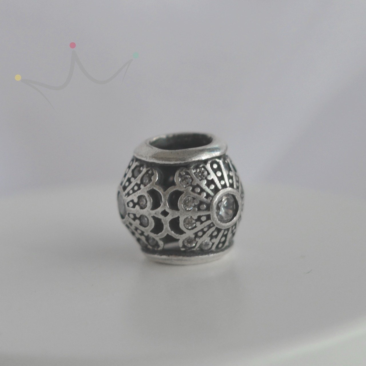 Berloque Separador Flor Cravejada Berloque Separador Flor Cravejada