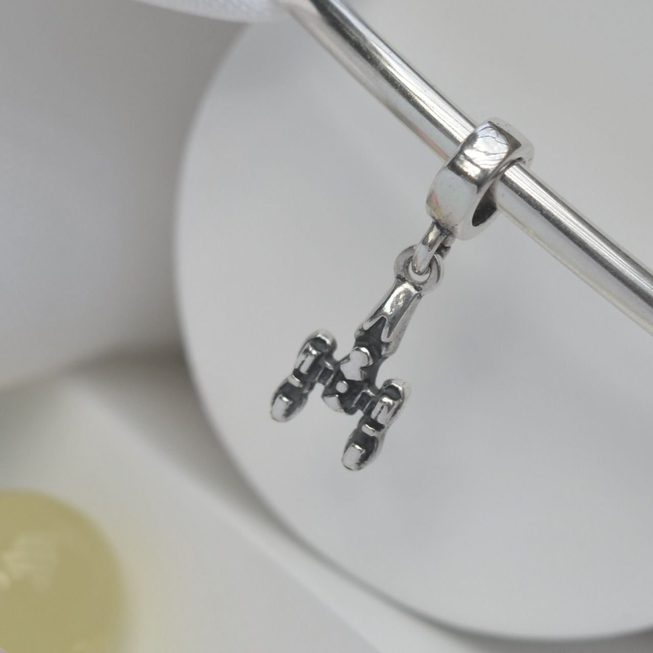 Berloque Star Wars - Nave Y-Wing - Prata Berloque Star Wars - Nave Y-Wing - Prata