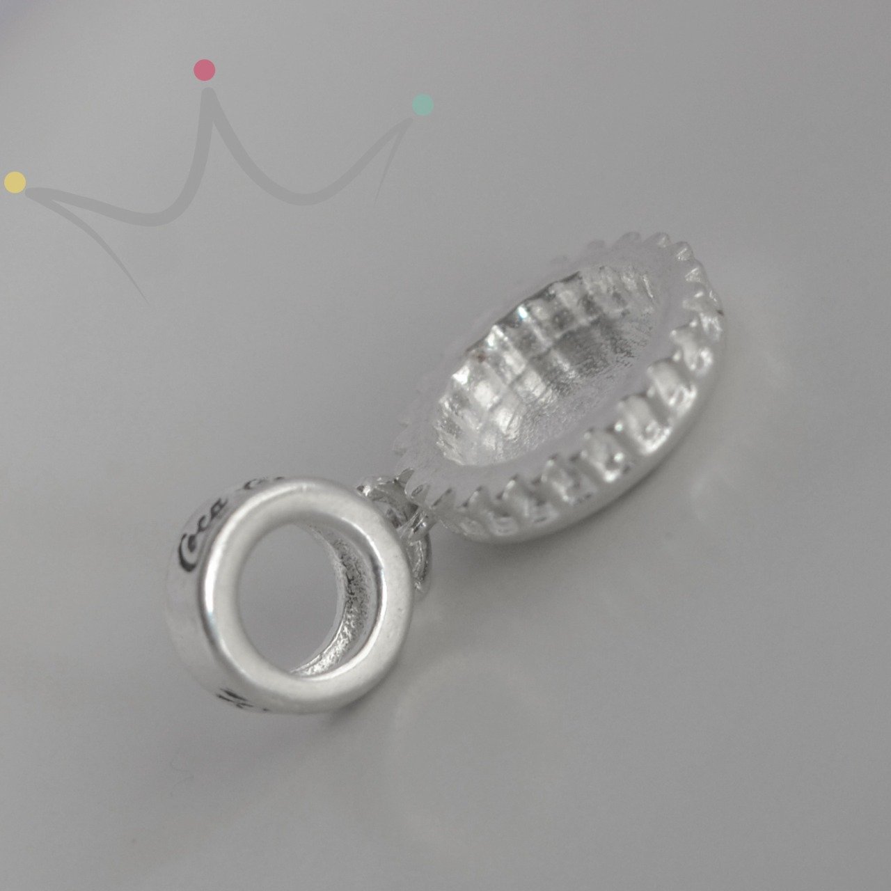 Berloque Tampinha de garrafa (Coca) Cores Diversas - Prata Berloque Tampinha de garrafa (Coca) Cores Diversas - Prata