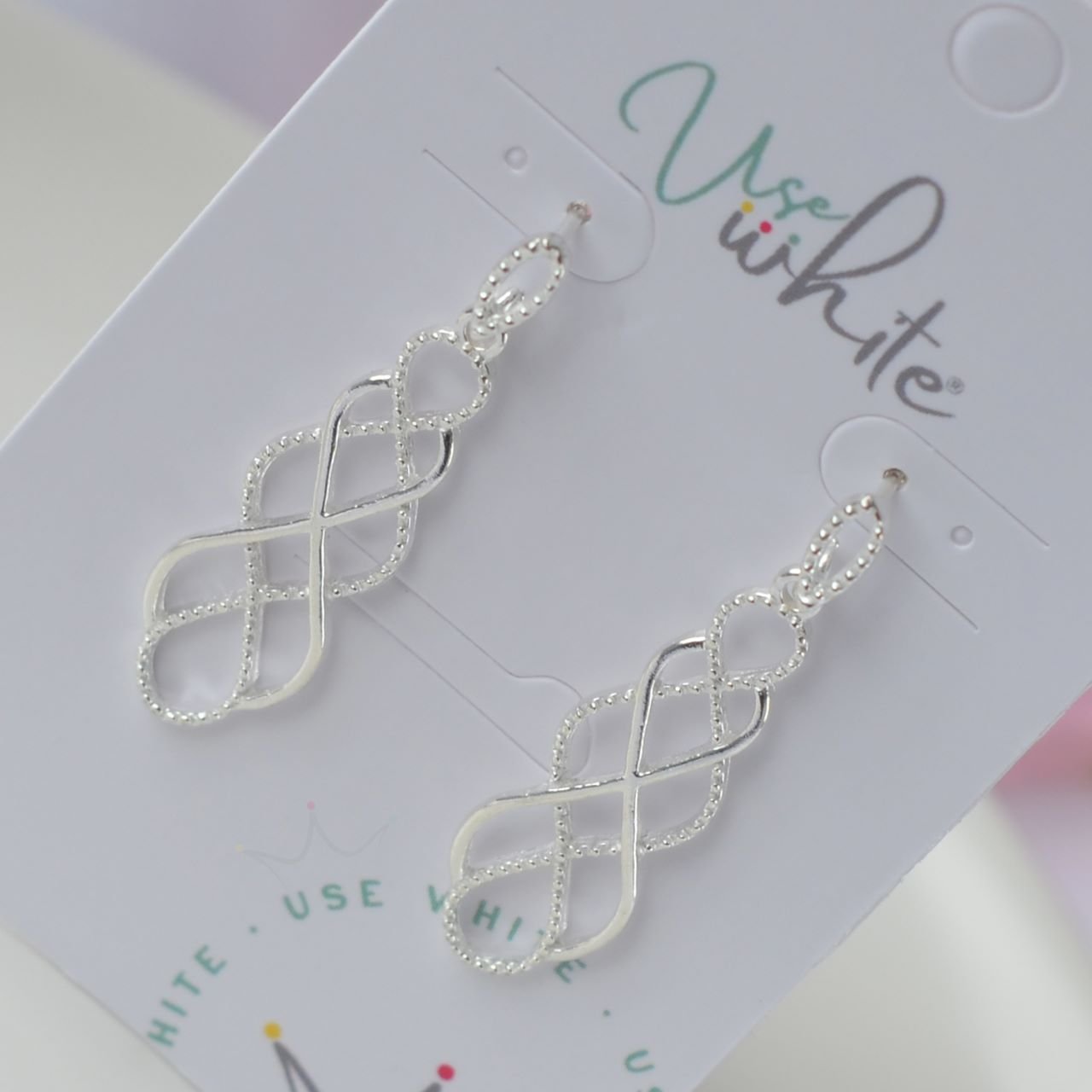 Brinco Arabesco Nuvem - Prata Brinco Arabesco Nuvem - Prata