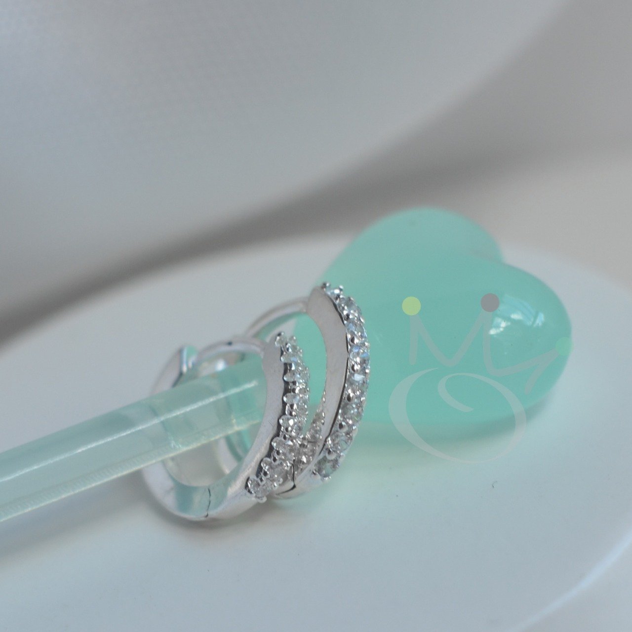 Brinco Argola cravejada zircônias (Tamanhos) - Prata Brinco Argola cravejada zircônias (Tamanhos) - Prata