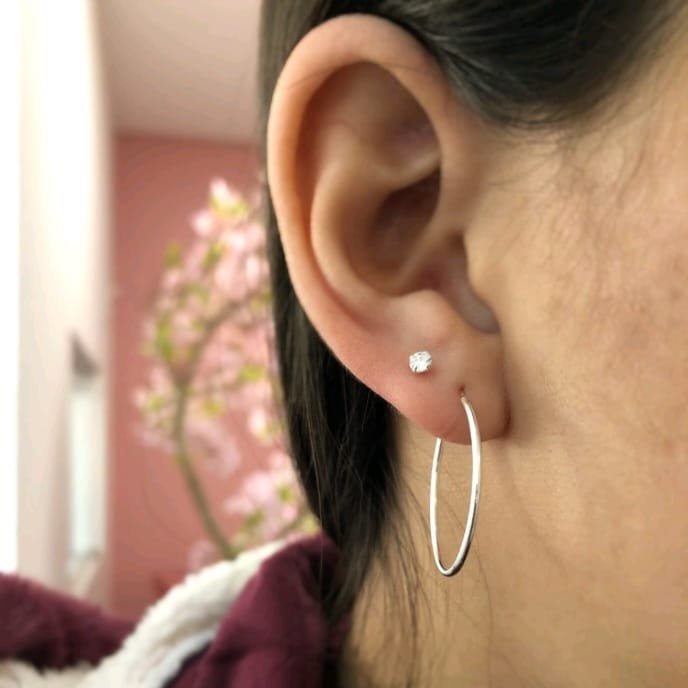 Brinco Argola Oval 2,7cm - Prata Brinco Argola Oval 2,7cm - Prata