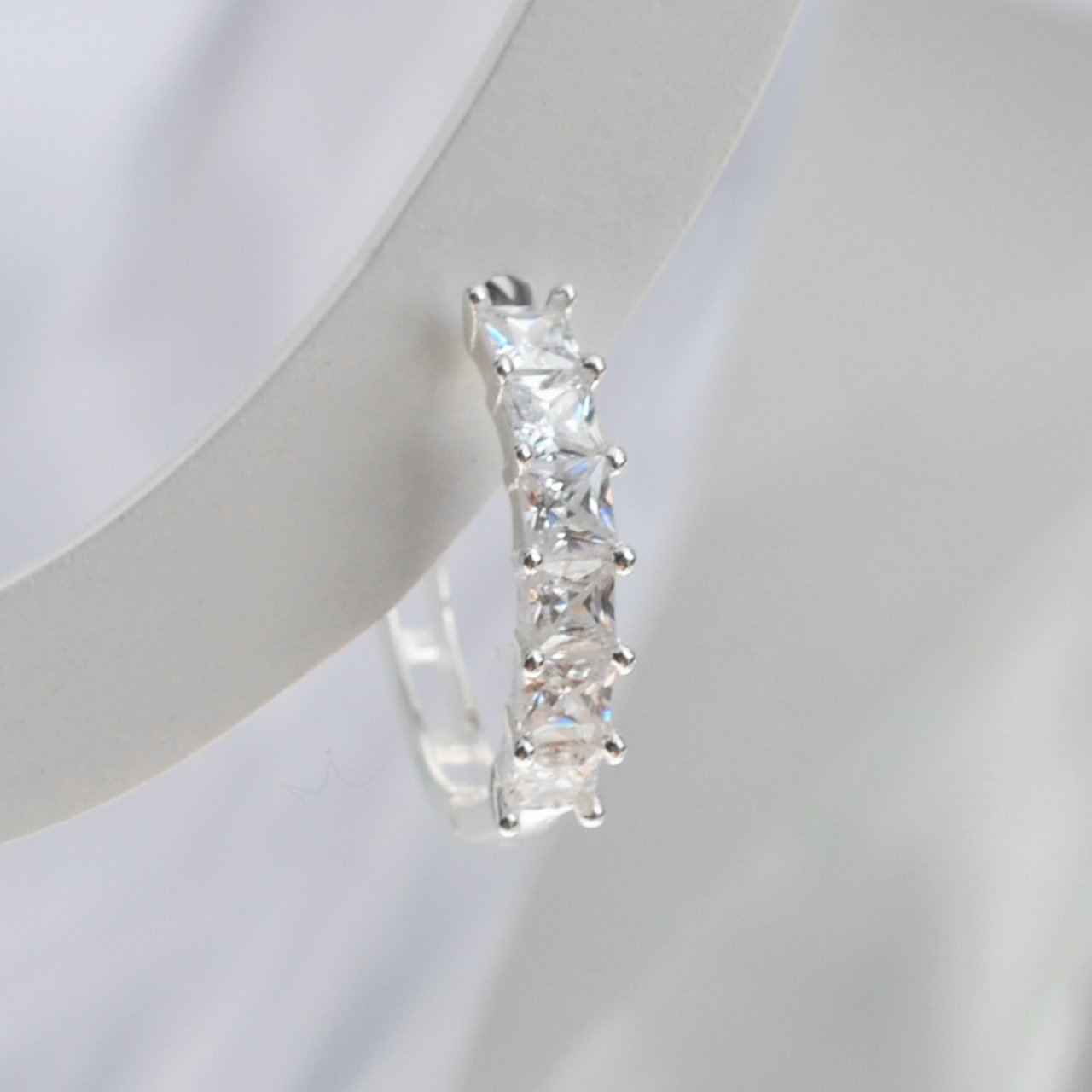 Brinco Argola Quadrados Cravejados - Prata Brinco Argola Quadrados Cravejados - Prata