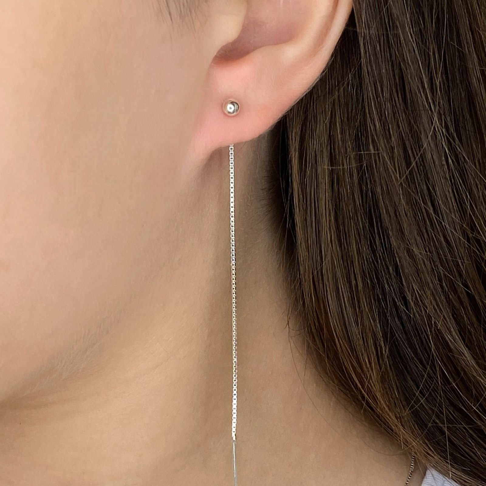 Brinco Bolinha Fio Passante - Prata Brinco Bolinha Fio Passante - Prata