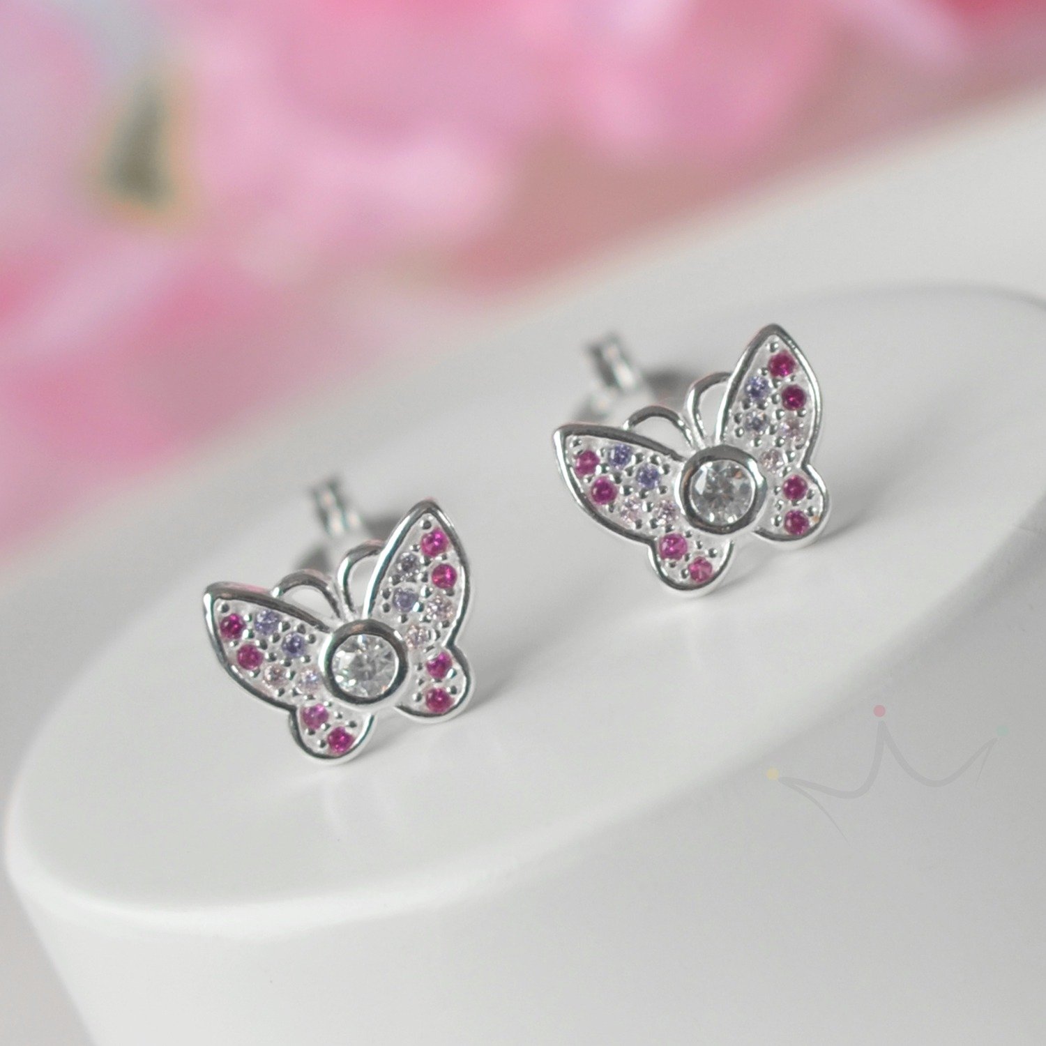 Brinco Borboleta Cravejada Rosa e Pink - Prata Brinco Borboleta Cravejada Rosa e Pink - Prata