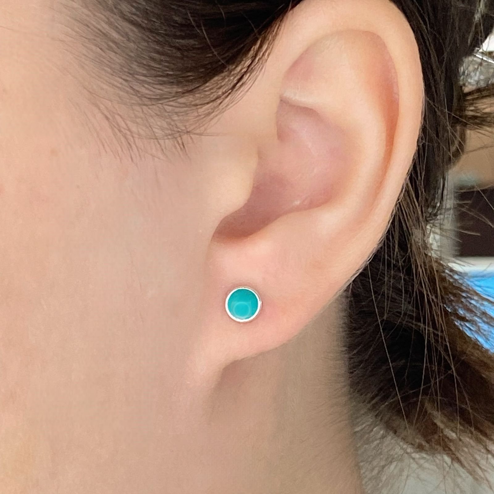 Brinco Circulo Resinado (Cores) - Prata Brinco Circulo Resinado (Cores) - Prata