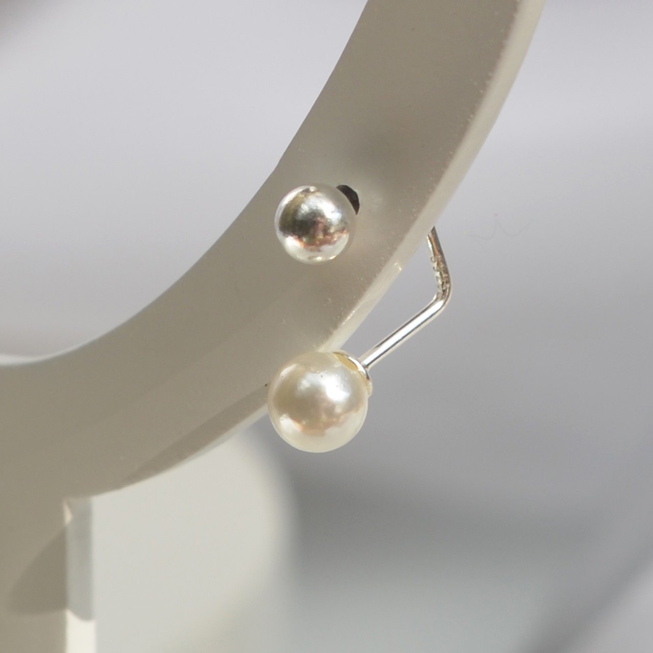 Brinco Duplo Bolinha e Perola Pendente- Prata Brinco Duplo Bolinha e Perola Pendente- Prata