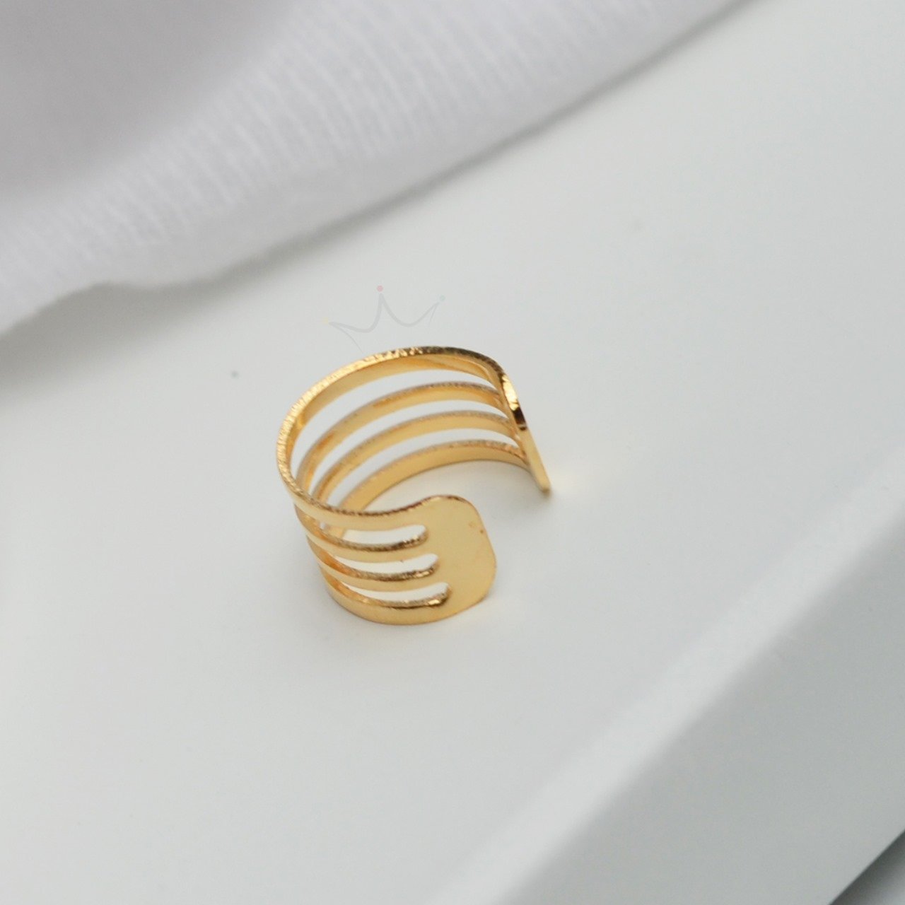 Brinco Piercing Fake (pressão) Vazado - Semijoia Brinco Piercing Fake (pressão) Vazado - Semijoia